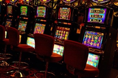 Live dealer studio with multiple camera angles and professional lighting